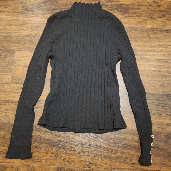 Turtle Neck Long Sleeve Top - Picture 2 of 5